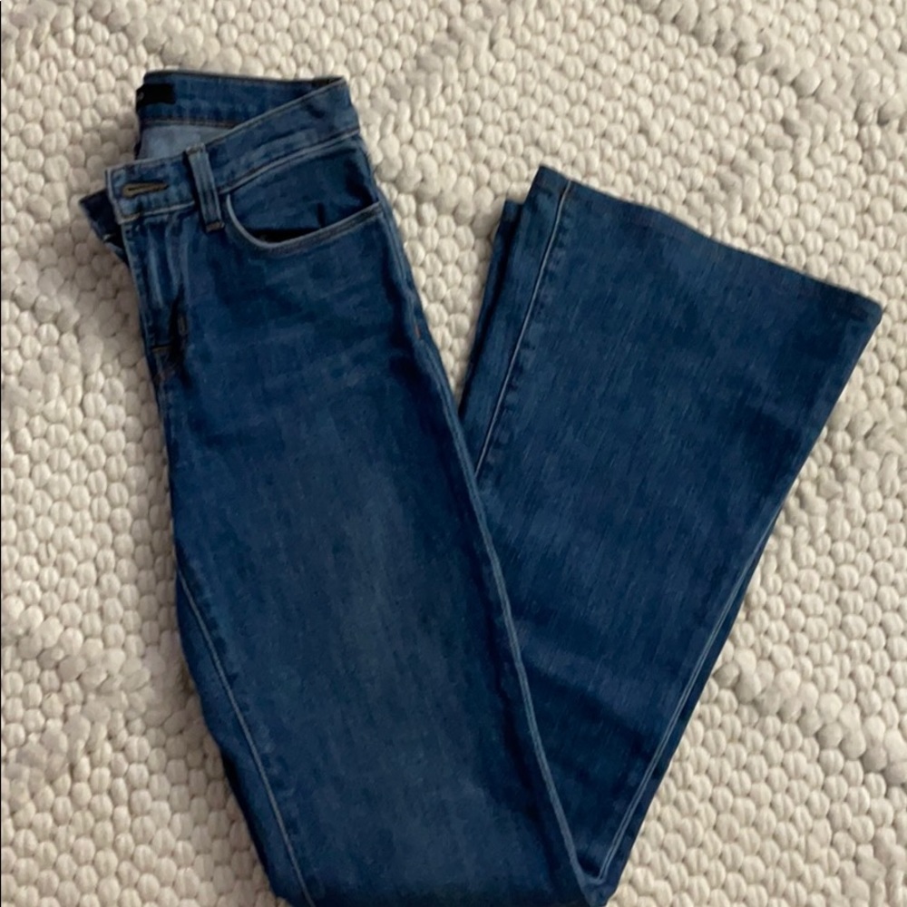 J brand flair style